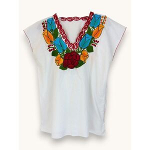 Handmade Embroidered Mexican Peasant Blouse White Floral Boho Top